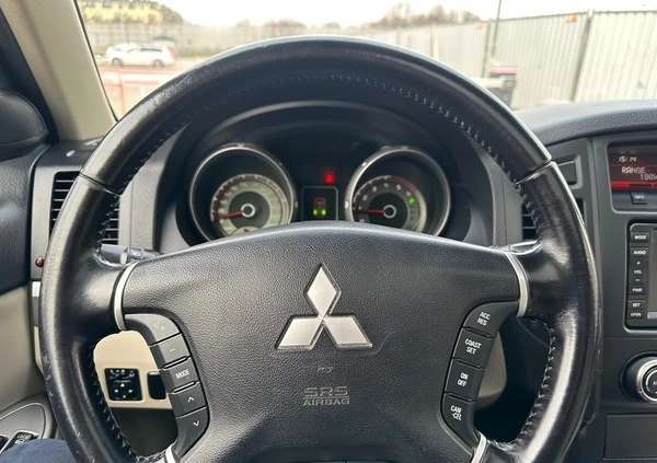 Mitsubishi Pajero cena 79999 przebieg: 261050, rok produkcji 2012 z Kowary małe 379